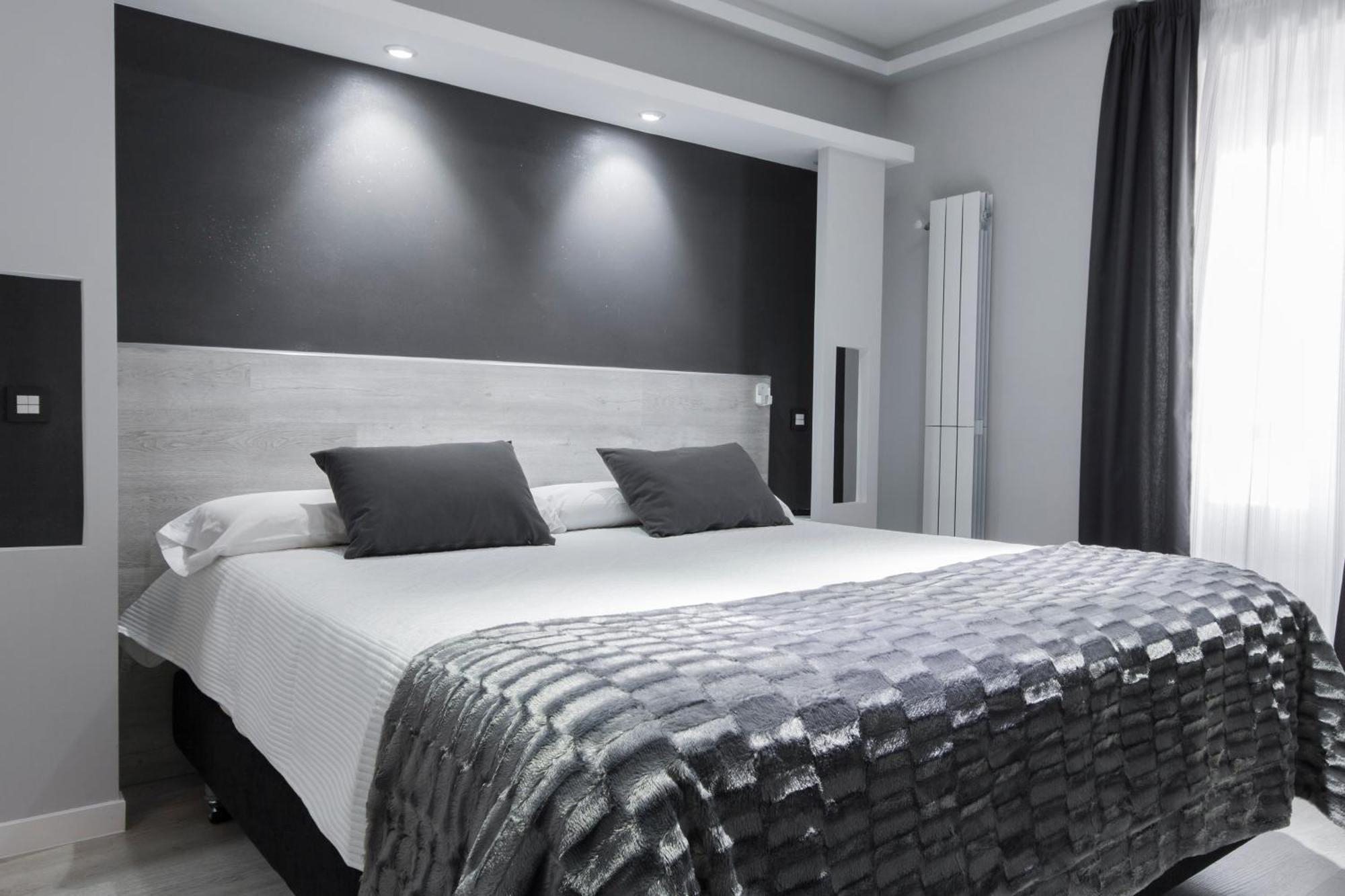 Pensión Overnight 3*